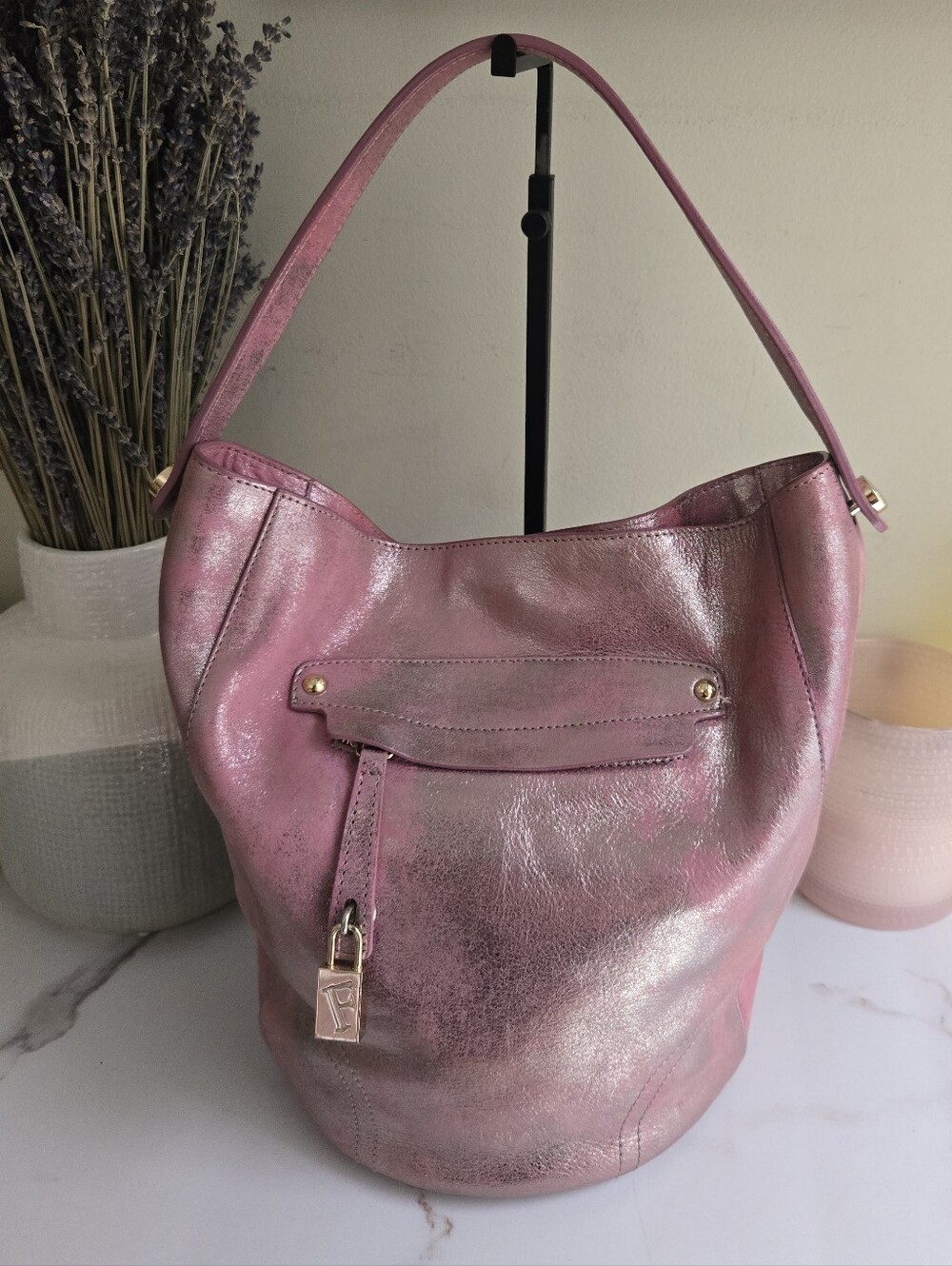 GUC Furla Pink Metallic Leather Hobo Bucket Bag With Strap
